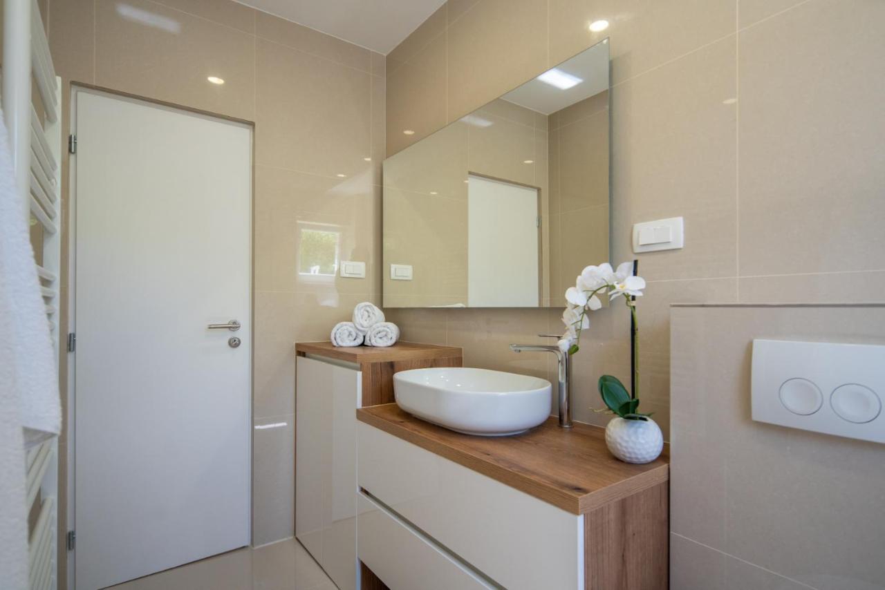 Garden Apartment Pakoštane Εξωτερικό φωτογραφία